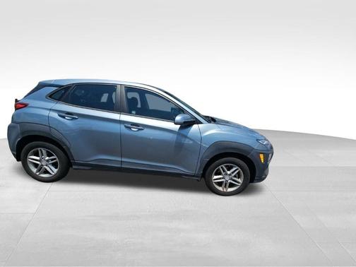 Silver 2020 Hyundai KONA SE