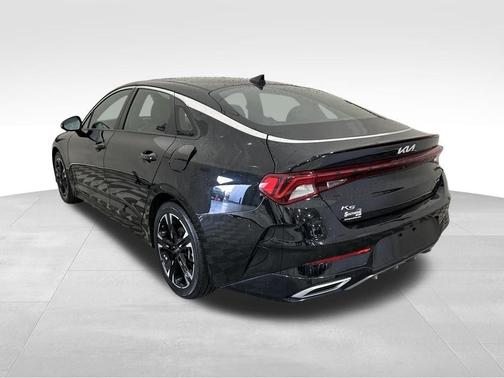 Black 2022 Kia K5 GT-Line