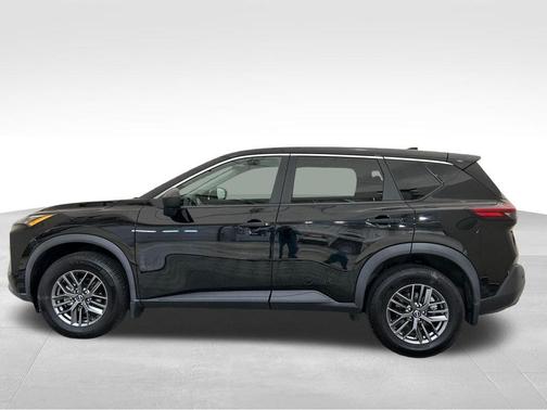 Black 2023 Nissan Rogue S