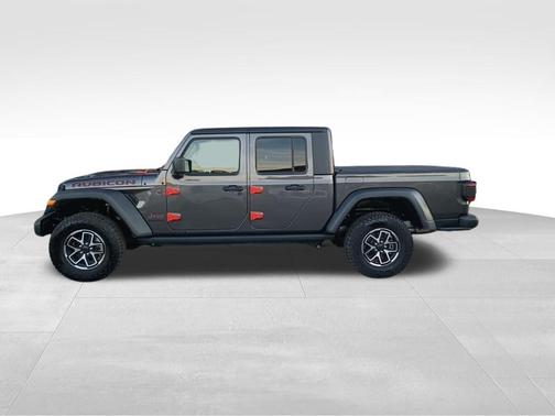 Gray 2024 Jeep Gladiator Rubicon