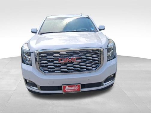 White 2018 GMC Yukon Denali
