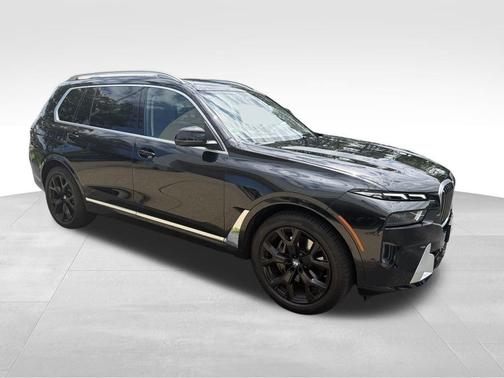 Black 2024 BMW X7 xDrive40i
