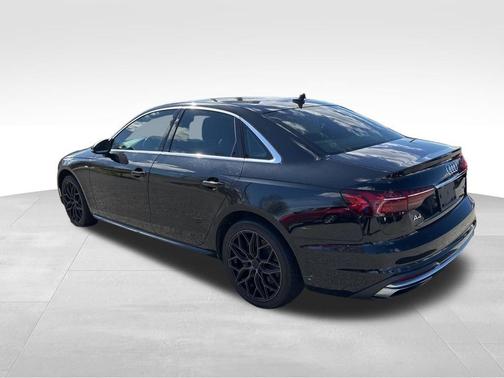 Mythos Black Metallic 2020 Audi A4 45 Premium