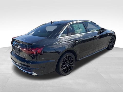 Mythos Black Metallic 2020 Audi A4 45 Premium