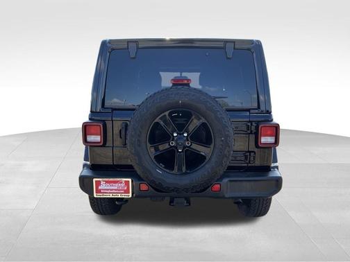 2022 Jeep Wrangler Unlimited Sahara Altitude