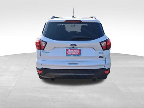 White 2019 Ford Escape SEL