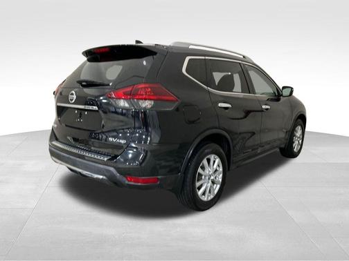 Magnetic Black 2018 Nissan Rogue SV