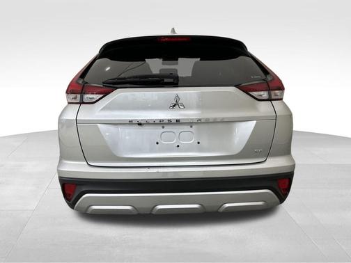 Silver 2025 Mitsubishi Eclipse Cross SE