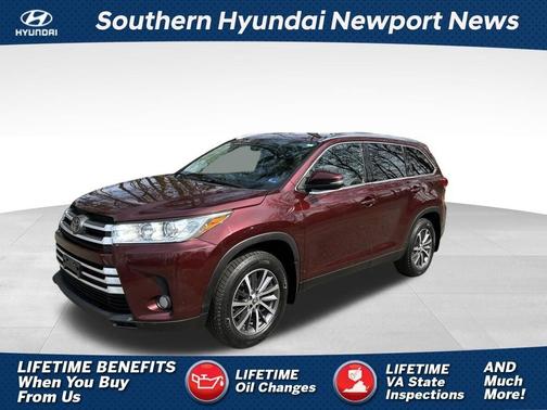 Red 2019 Toyota Highlander XLE