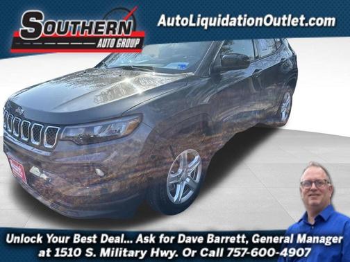 Gray 2024 Jeep Compass Latitude
