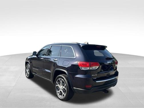 Red 2019 Jeep Grand Cherokee Limited