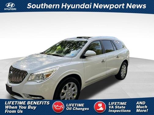White 2017 Buick Enclave Premium