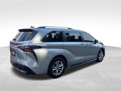 Silver 2021 Toyota Sienna Limited
