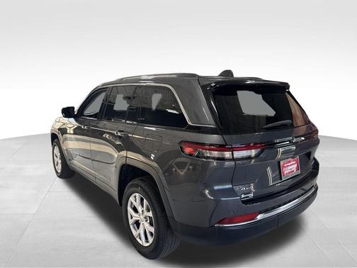 Gray 2022 Jeep Grand Cherokee Limited