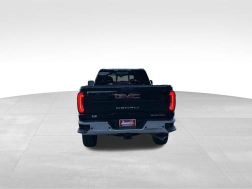 Black 2021 GMC Sierra 2500 Denali