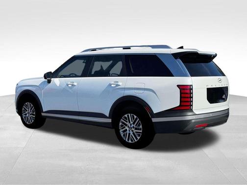 White 2026 Hyundai PALISADE SEL