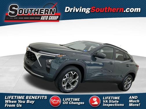 Gray 2025 Chevrolet Trax LT