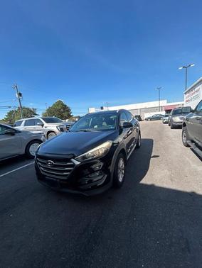 Black Noir Pearl 2018 Hyundai TUCSON SEL