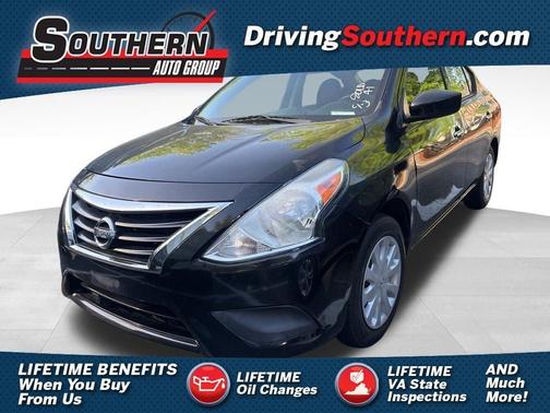 Black 2019 Nissan Versa 1.6 SV