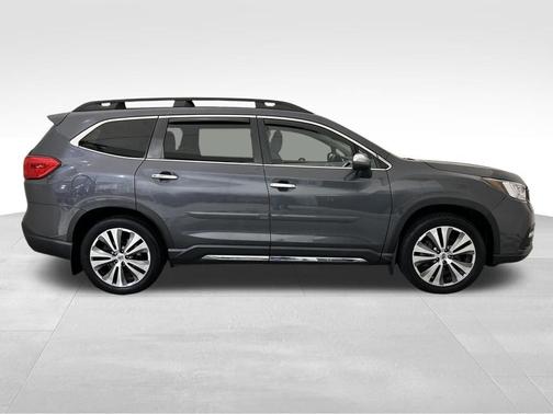 Magnetite Gray Metallic 2021 Subaru Ascent Touring 7-Passenger