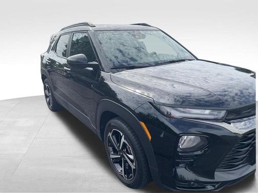 Black 2022 Chevrolet Trailblazer RS