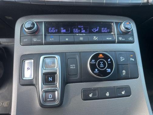 Black 2022 Hyundai PALISADE SEL