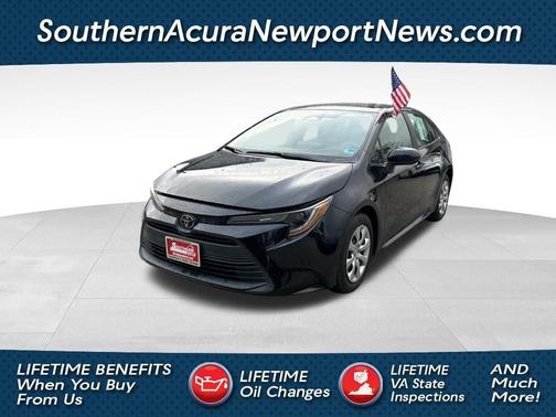 Black 2023 Toyota Corolla LE