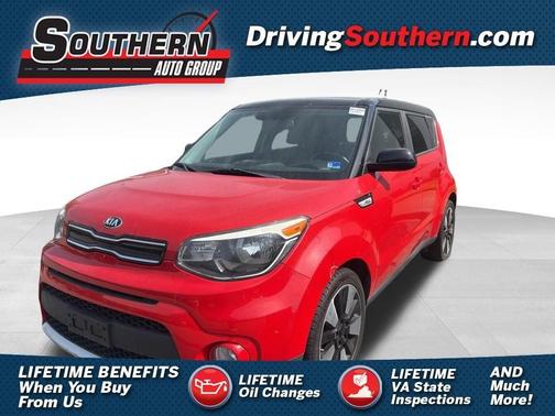 White 2018 Kia Soul +