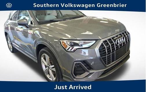 Chronos Gray Metallic 2023 Audi Q3 45 S line Premium
