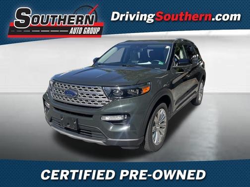 Green 2023 Ford Explorer Limited