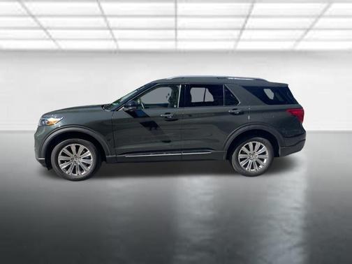 Green 2023 Ford Explorer Limited