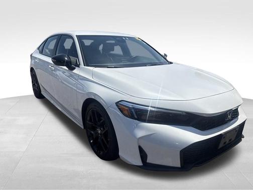 White 2025 Honda Civic Sport