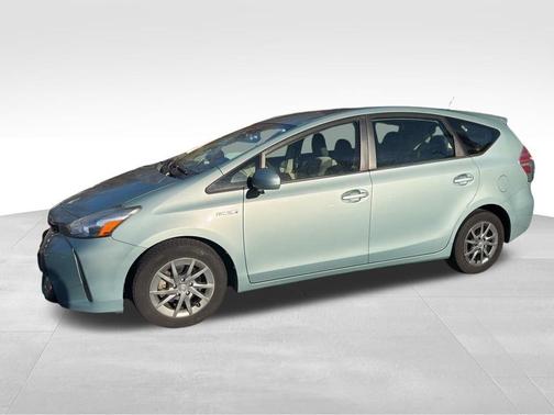 2017 Toyota Prius v Two