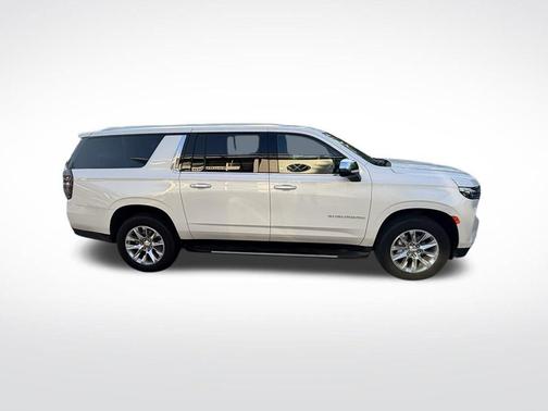 White 2023 Chevrolet Suburban Premier