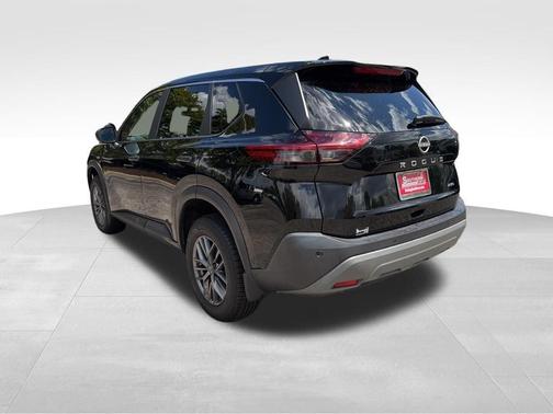 Black 2023 Nissan Rogue S
