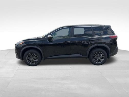 Black 2023 Nissan Rogue S