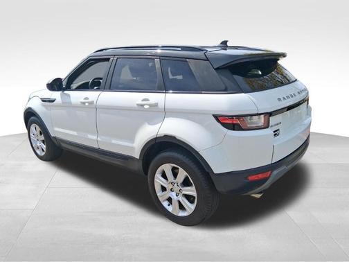 Fuji White 2016 Land Rover Range Rover Evoque SE Premium