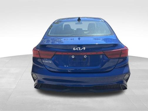 Blue 2023 Kia Forte LXS