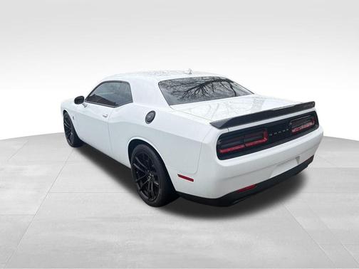 White 2023 Dodge Challenger R/T Scat Pack