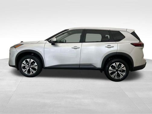 Silver 2024 Nissan Rogue SV