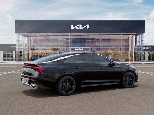 Aurora Black Pearl 2026 Kia K5 GT-Line