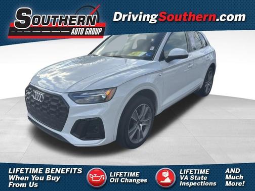 Glacier White Metallic 2025 Audi Q5 45 S line quattro Premium