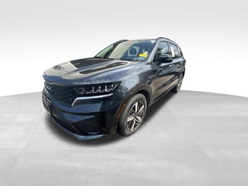 Gray 2023 Kia Sorento S