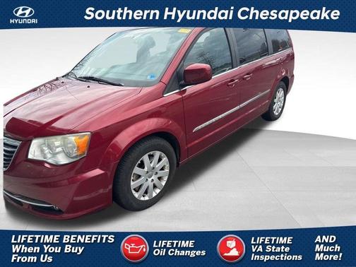 2014 Chrysler Town & Country Touring