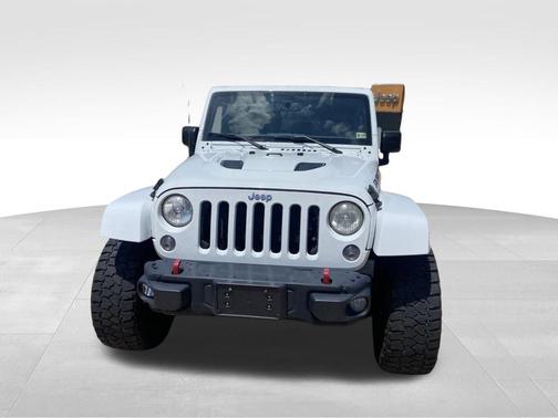 White 2017 Jeep Wrangler Unlimited Rubicon