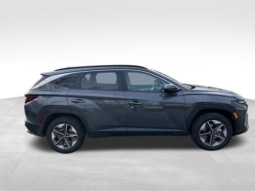 Gray 2026 Hyundai TUCSON SEL