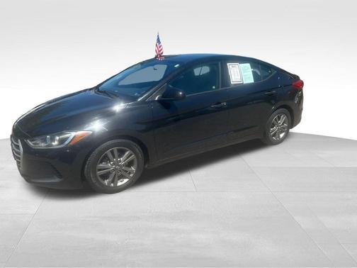 Phantom Black 2017 Hyundai ELANTRA SE