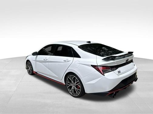 White 2022 Hyundai ELANTRA N Base
