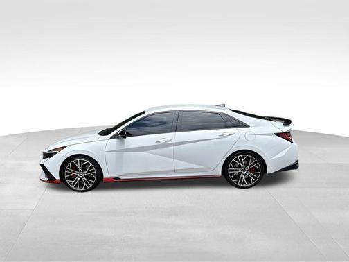 White 2022 Hyundai ELANTRA N Base