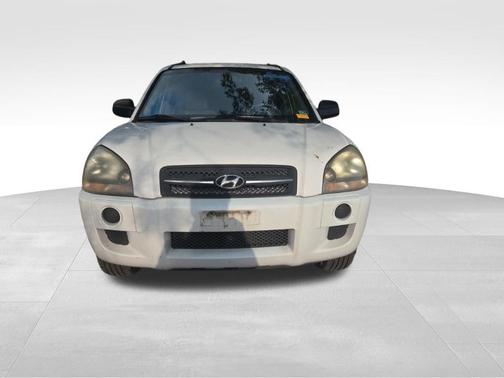 White 2007 Hyundai TUCSON GLS